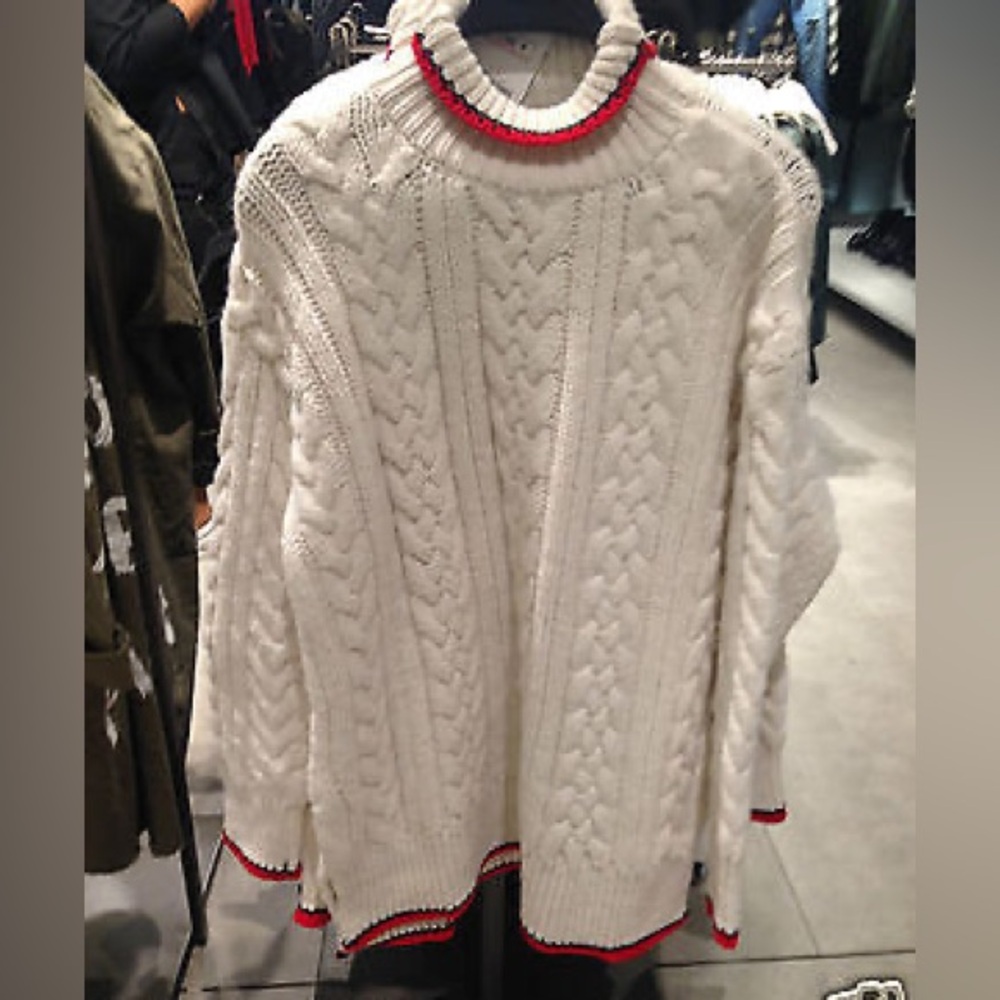 ZARA KNIT mock turtleneck sweater